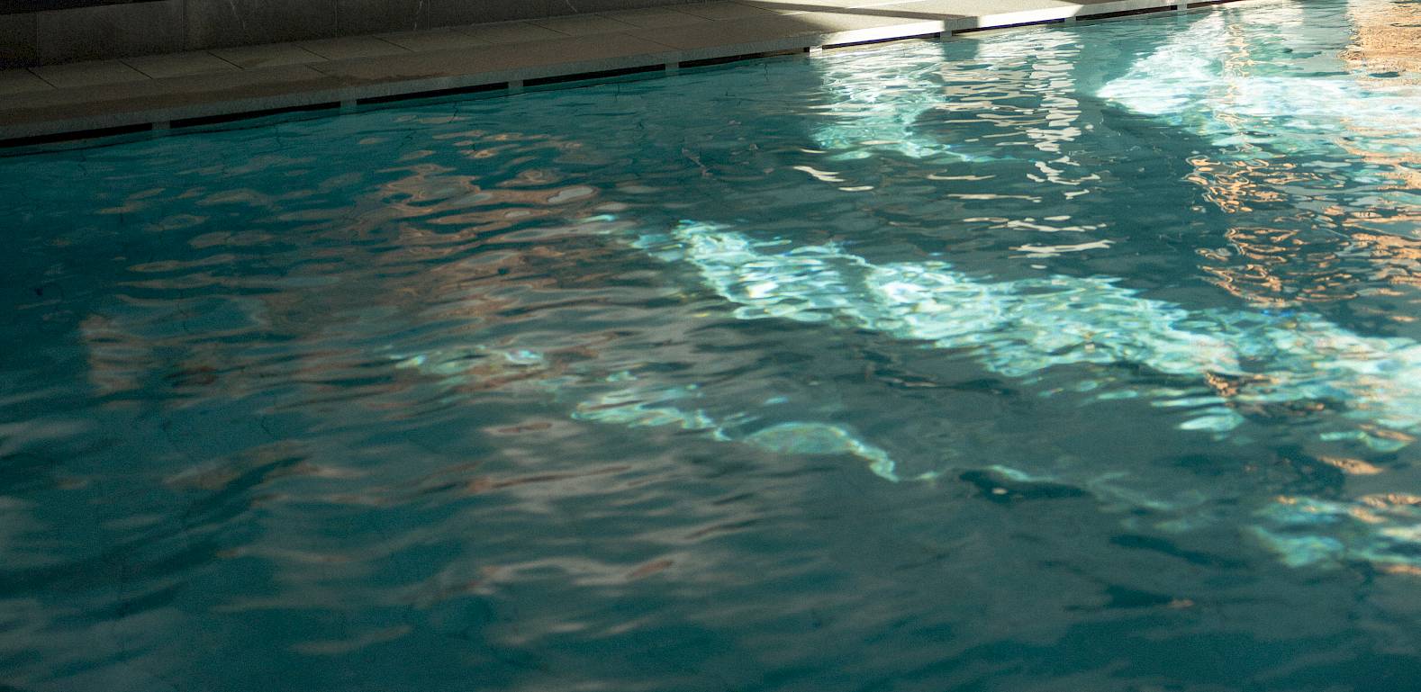 25 meter pool