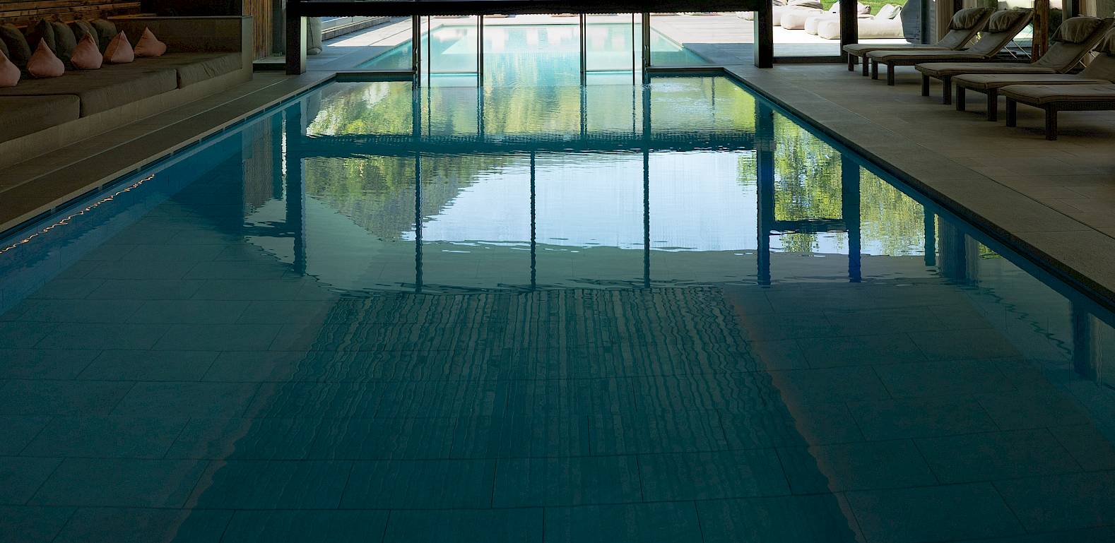 innen- und außén-pool